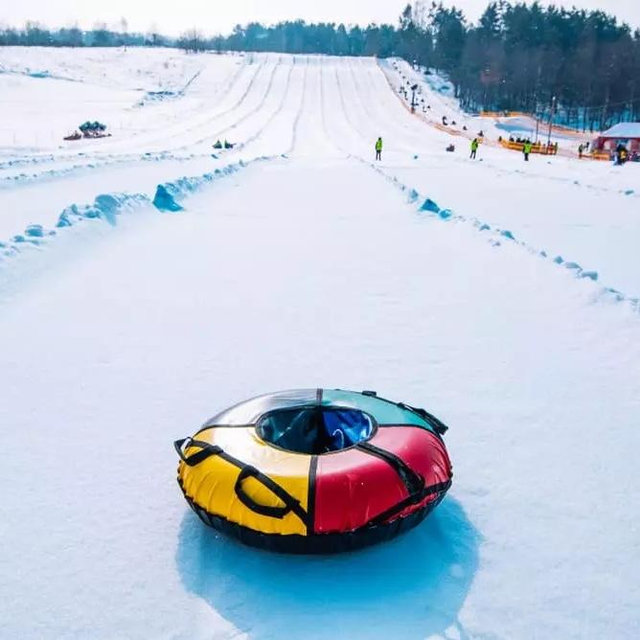Snow Tubing on Honeymoon🤍