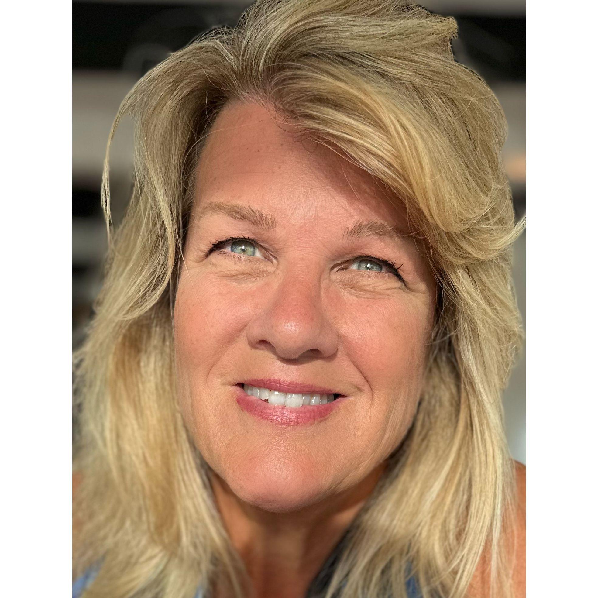 How Susan feels when thinking about how lucky she is to have Jenni's love