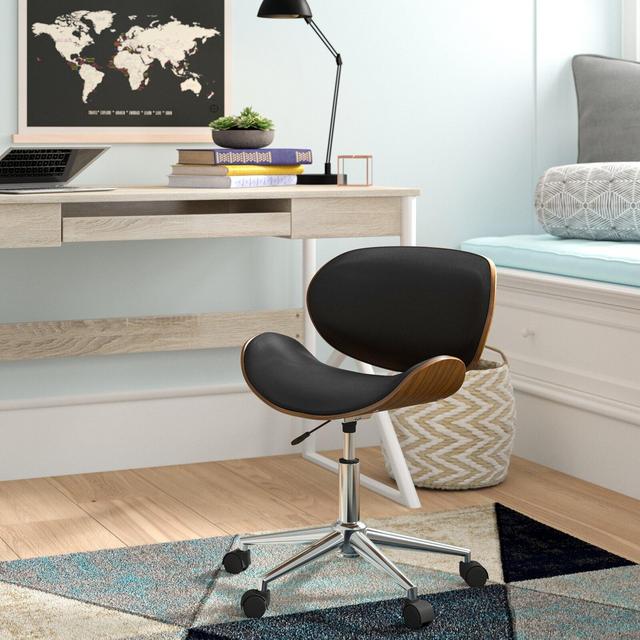 Petya Task Chair