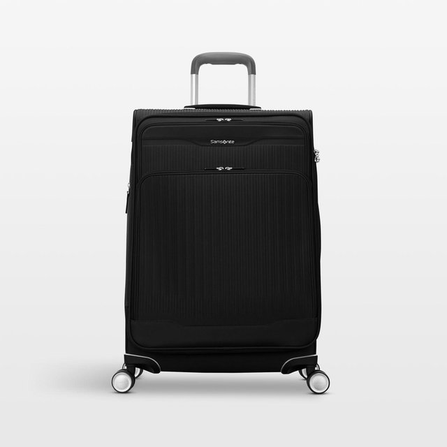 Samsonite Silhouette 18 Softside Medium Checked in Black