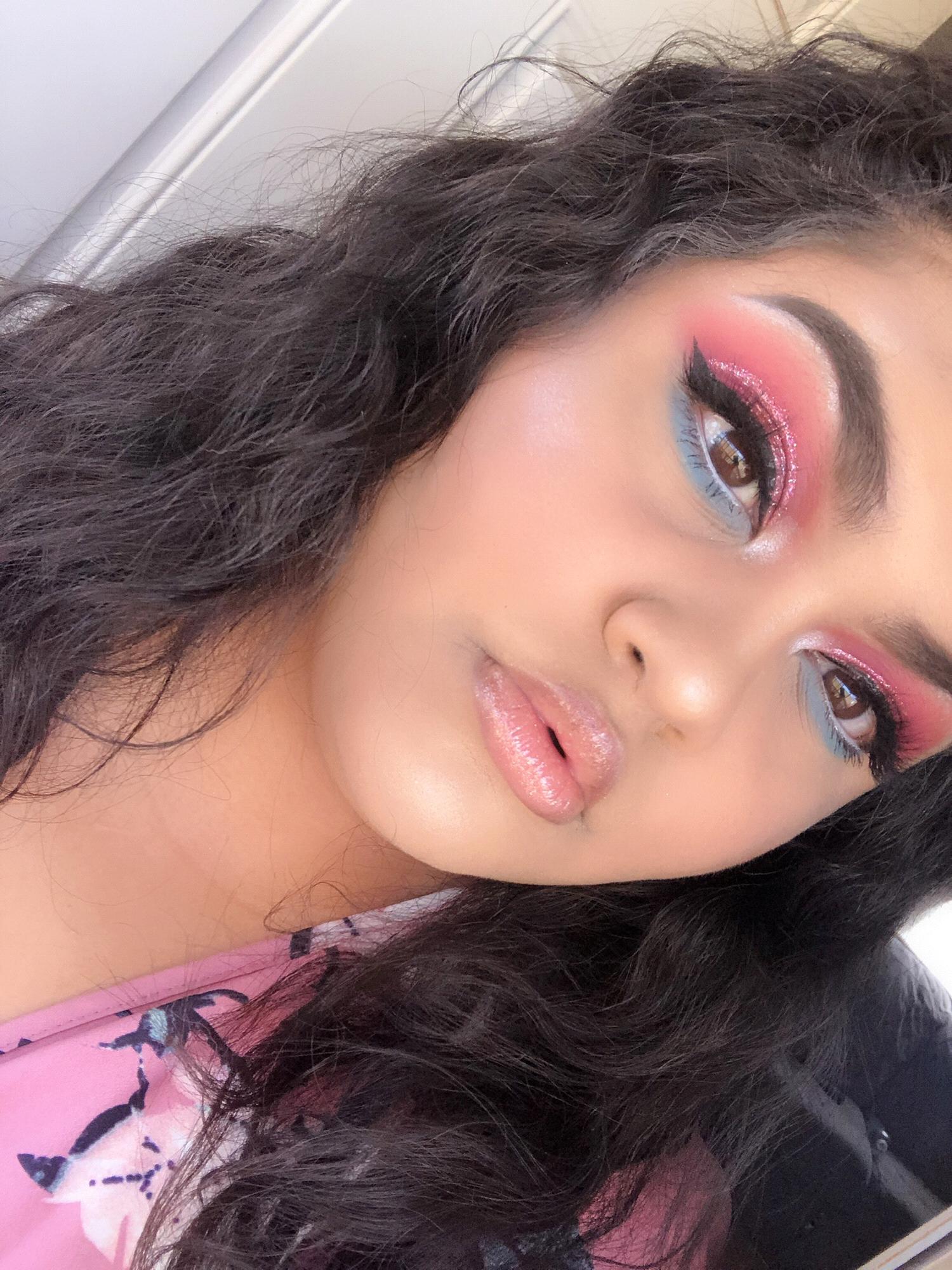 Loreann is an esthetician and is always playing with colorful eyeshadows and fx looks. You can follow her on her instagram @esthetician_loreann