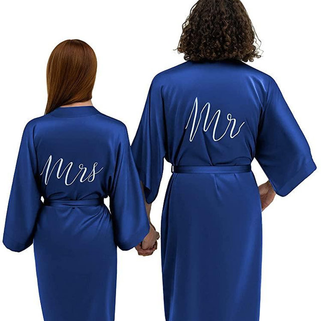 AW BRIDAL Matching Robes for Couples, 2Pcs Mr and Mrs Robes Satin Couple Robes Sleepwear Wedding Gifts for Women Men