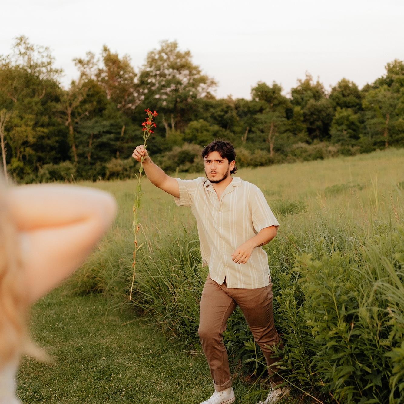 Parker found me a flower😂