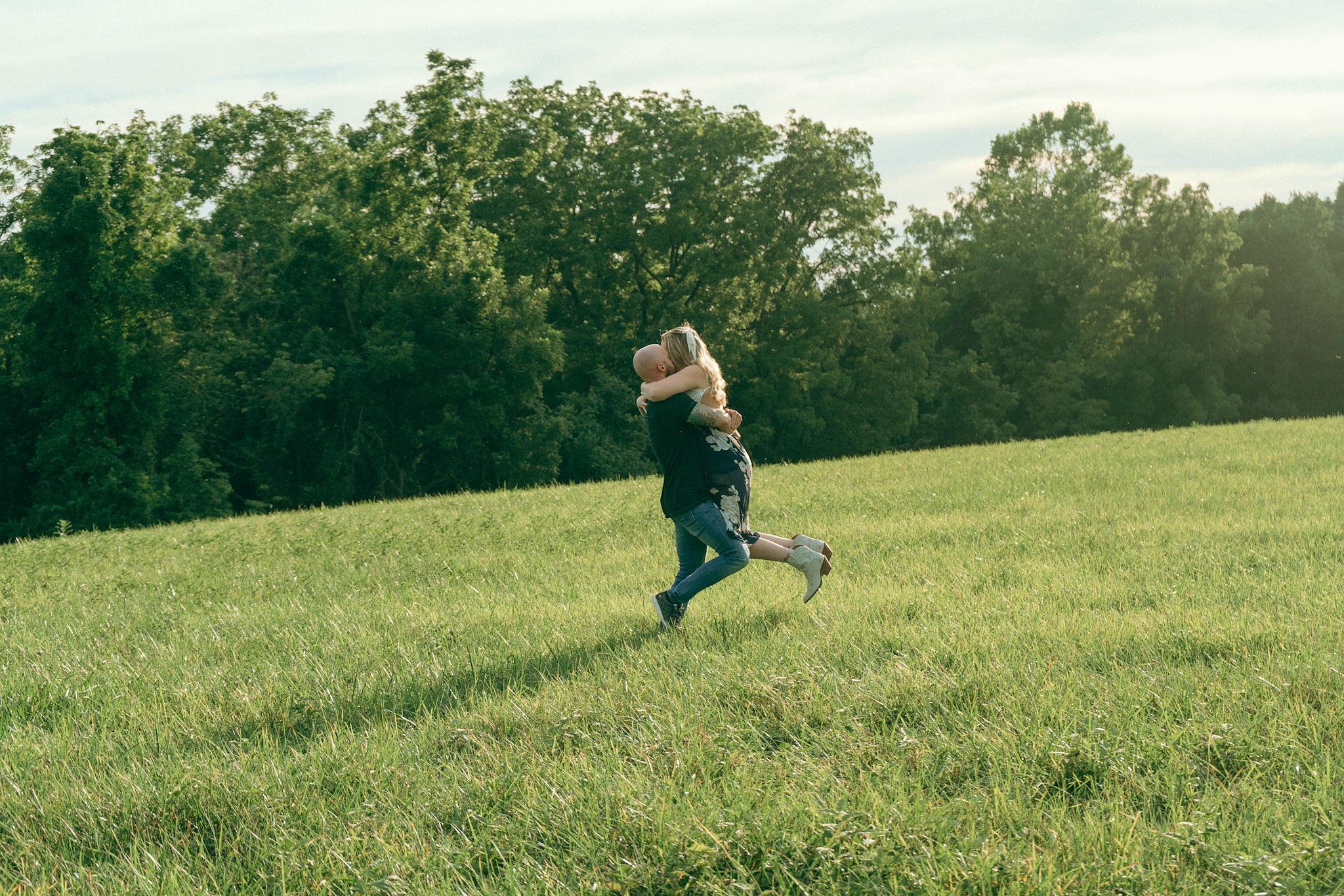The Wedding Website of Ashlyn Petrie and Christian Holzapple
