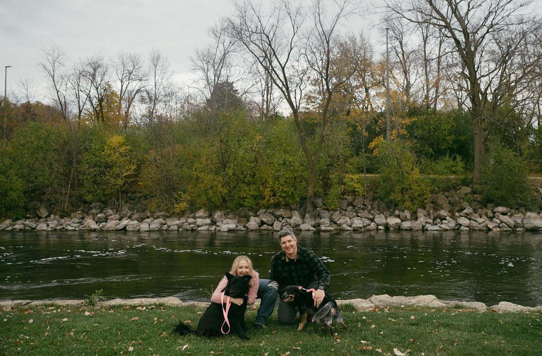 The Wedding Website of Annie Lewis and Theron Wahlberg