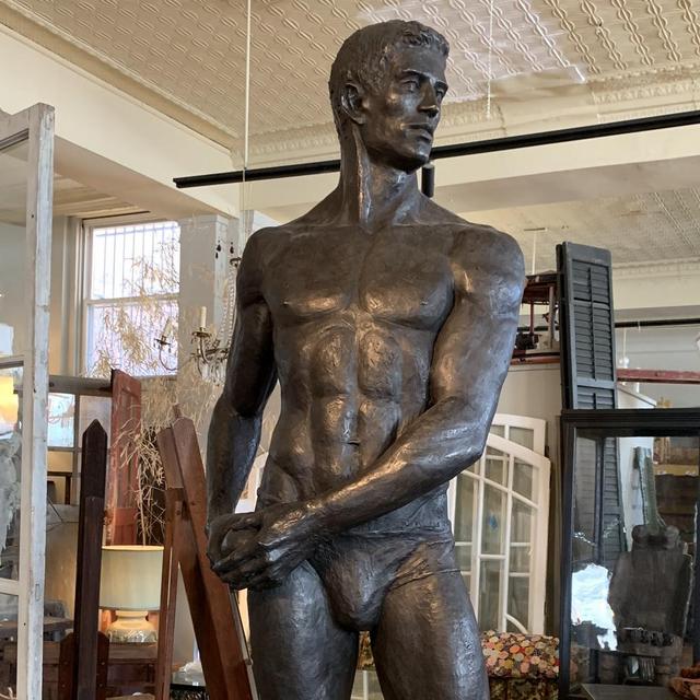 Obscene statue for Germantown