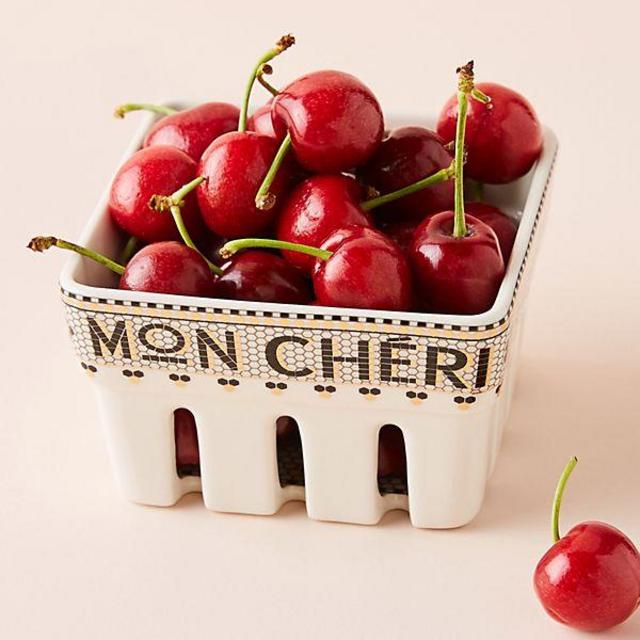 Mon Cheri Bistro Tile Berry Basket