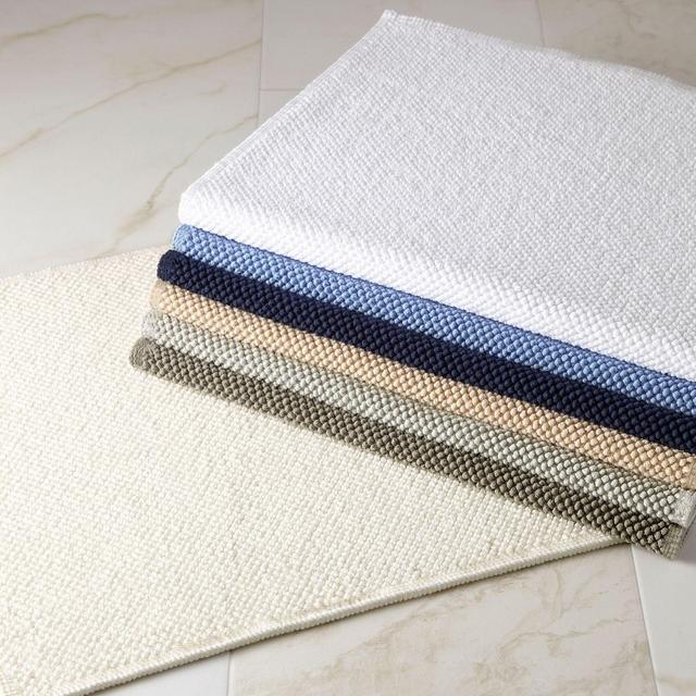 Matouk Reverie Bath Rug, 24" x 24"