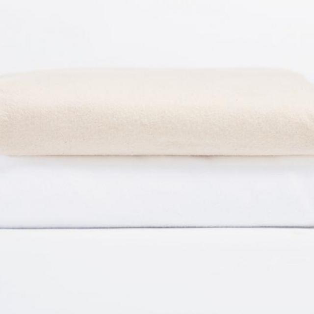 Coyuchi Cloud Brushed™ Organic Flannel Crib Sheet, Alpine White