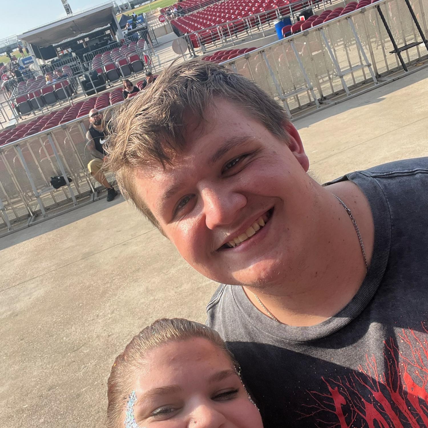 Concert date (8/2023)