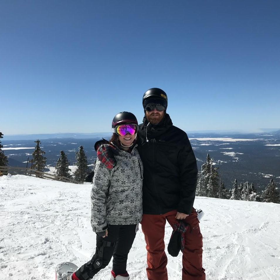 1st "couple picture" ever taken Feb 2018 (the same day that Tom introduced Jess to his friends who won Jess' heart when they threw crab across the table in attempt to make it in the other's mouth <3)