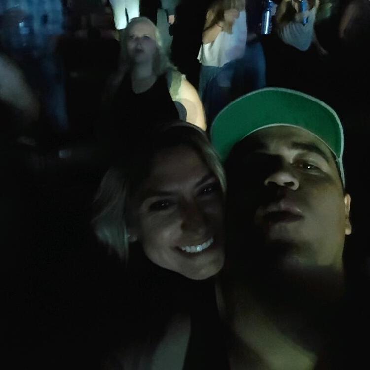 We went to see Alyssa Cara and Cold Play
