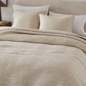 Reflections Matelasse Quilt & Shams (Full/Queen, Color Sand)