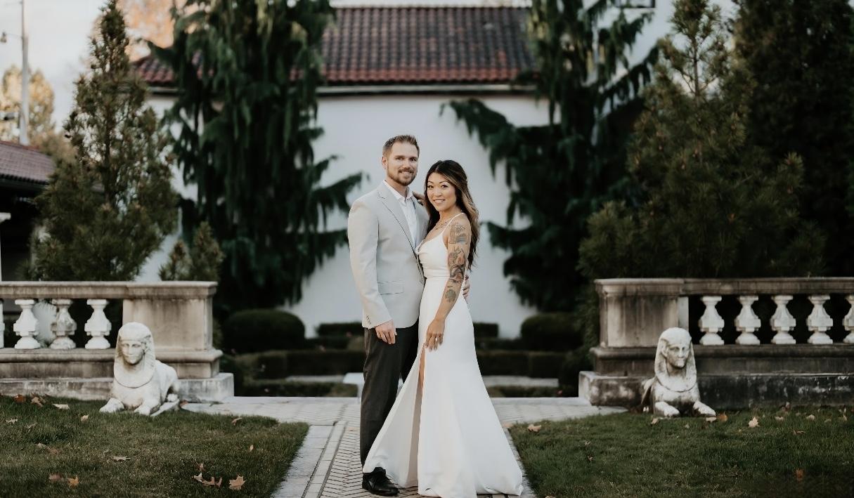 The Wedding Website of Mallory Knauss and Nate Valenza