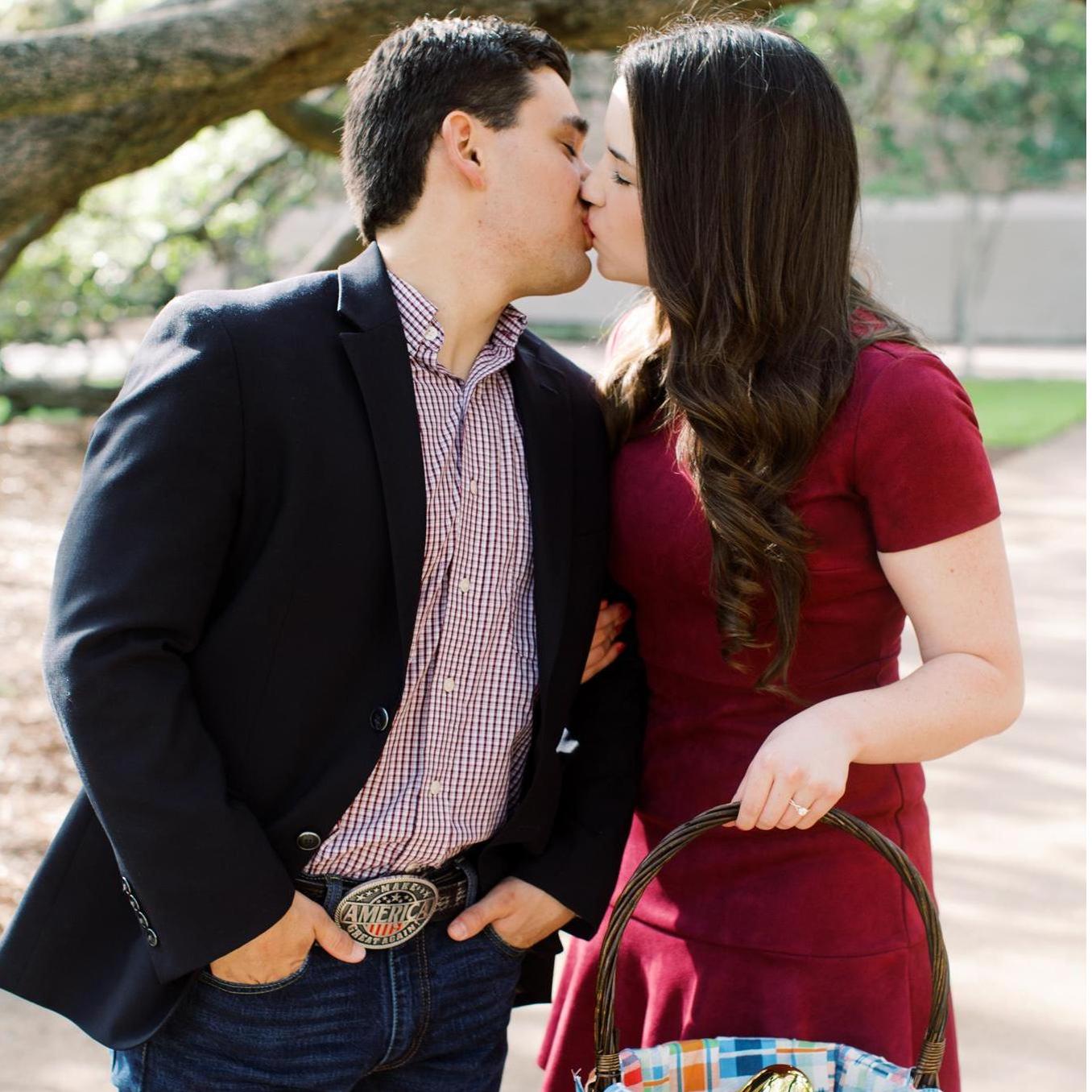 Kissy photo