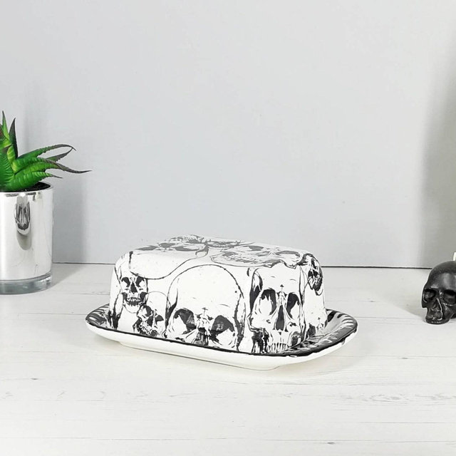 Skull Butter Dish, Skulls dome plate, Black and White, Gothic Gift, Creepy dishes, Halloween homeware, Hand painted ceramic, Unique Design