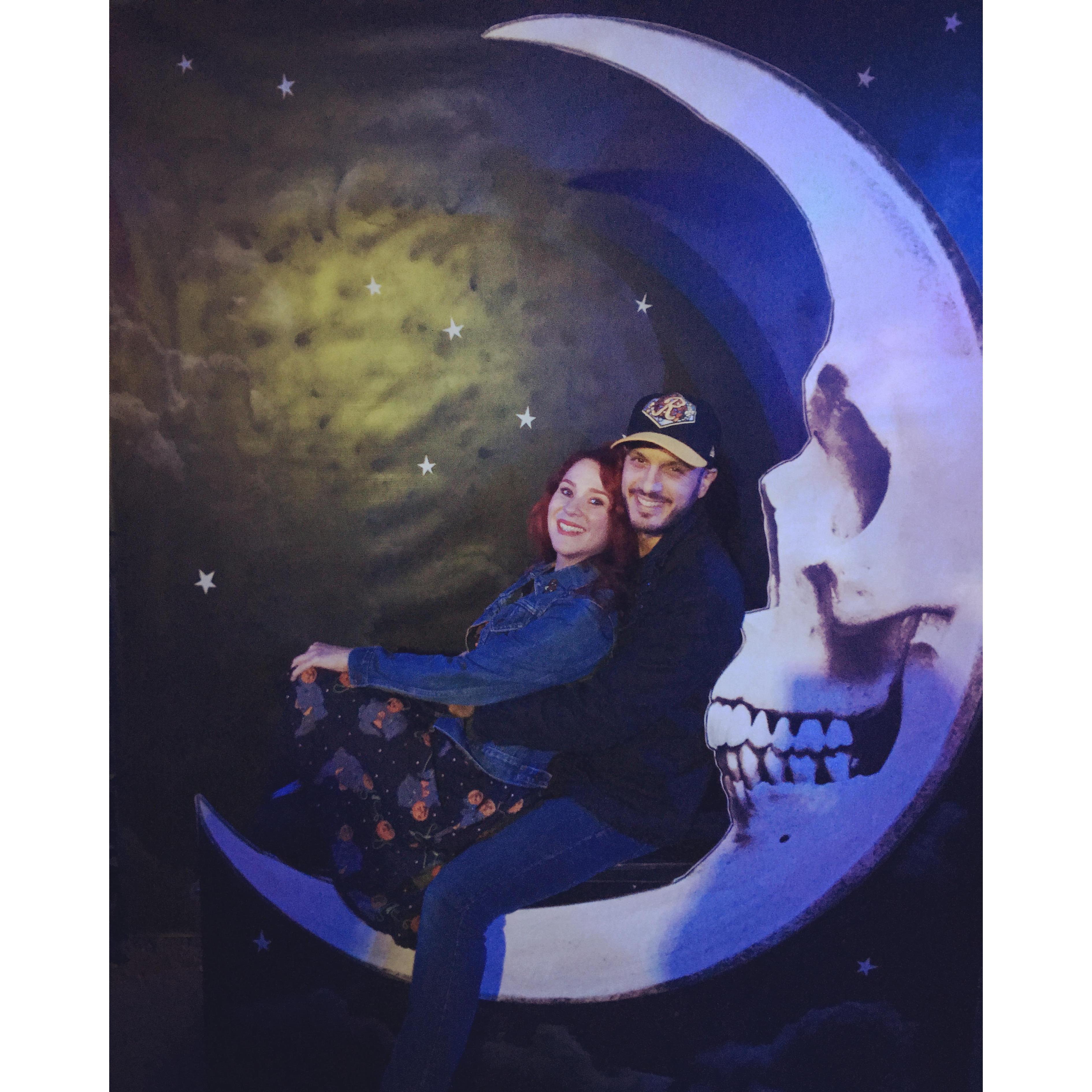 Boney Island's version of the paper moon.
