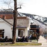 White House Tavern