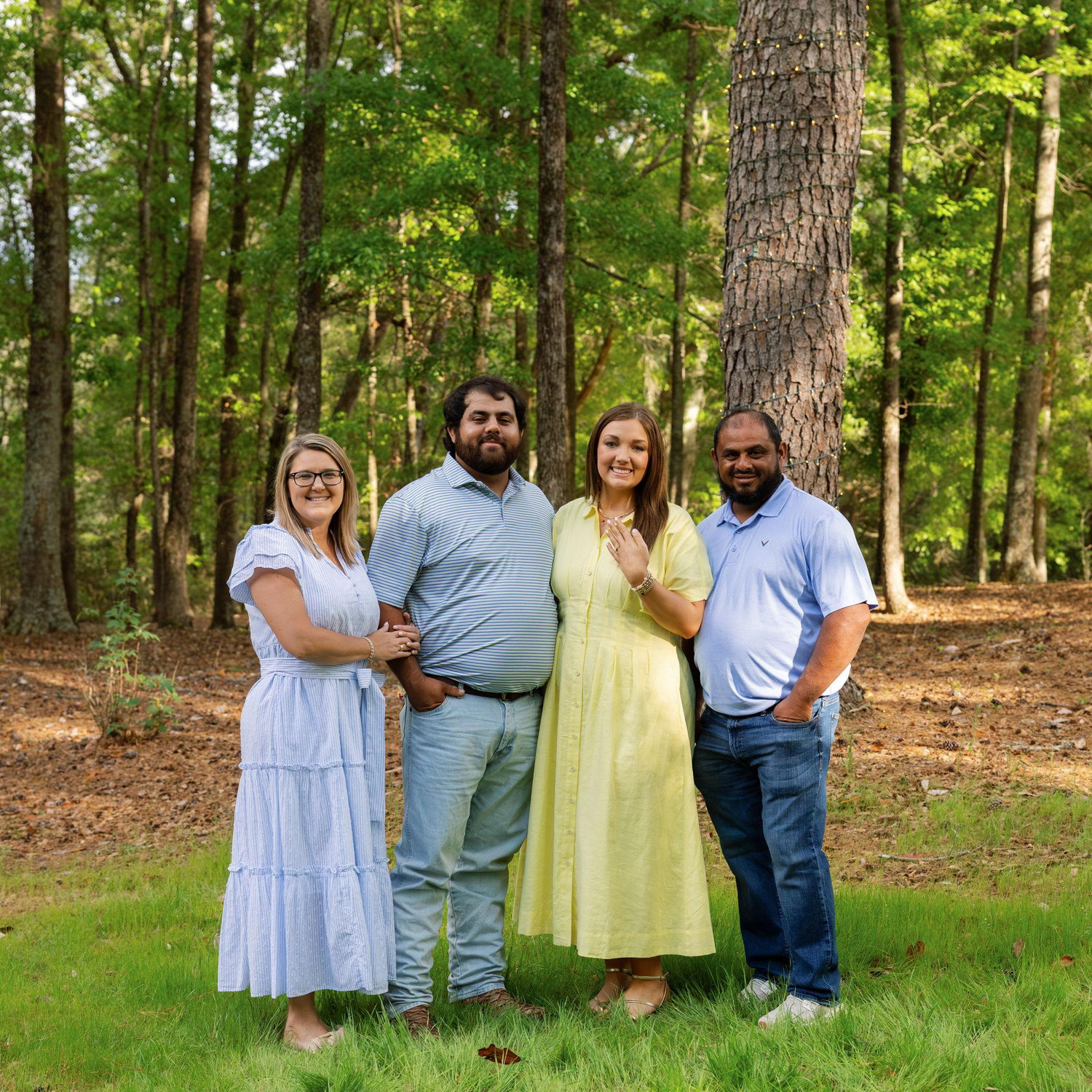 Alex's Parents: Luis and Kim