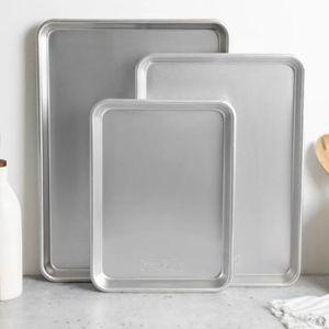 Nordic Ware Naturals 3-Piece Baking Sheet Set – Commercial-Grade Aluminum Sheet Pans, Rust-Resistant, Durable Bakeware for Cookies, Roasting & Everyday Cooking