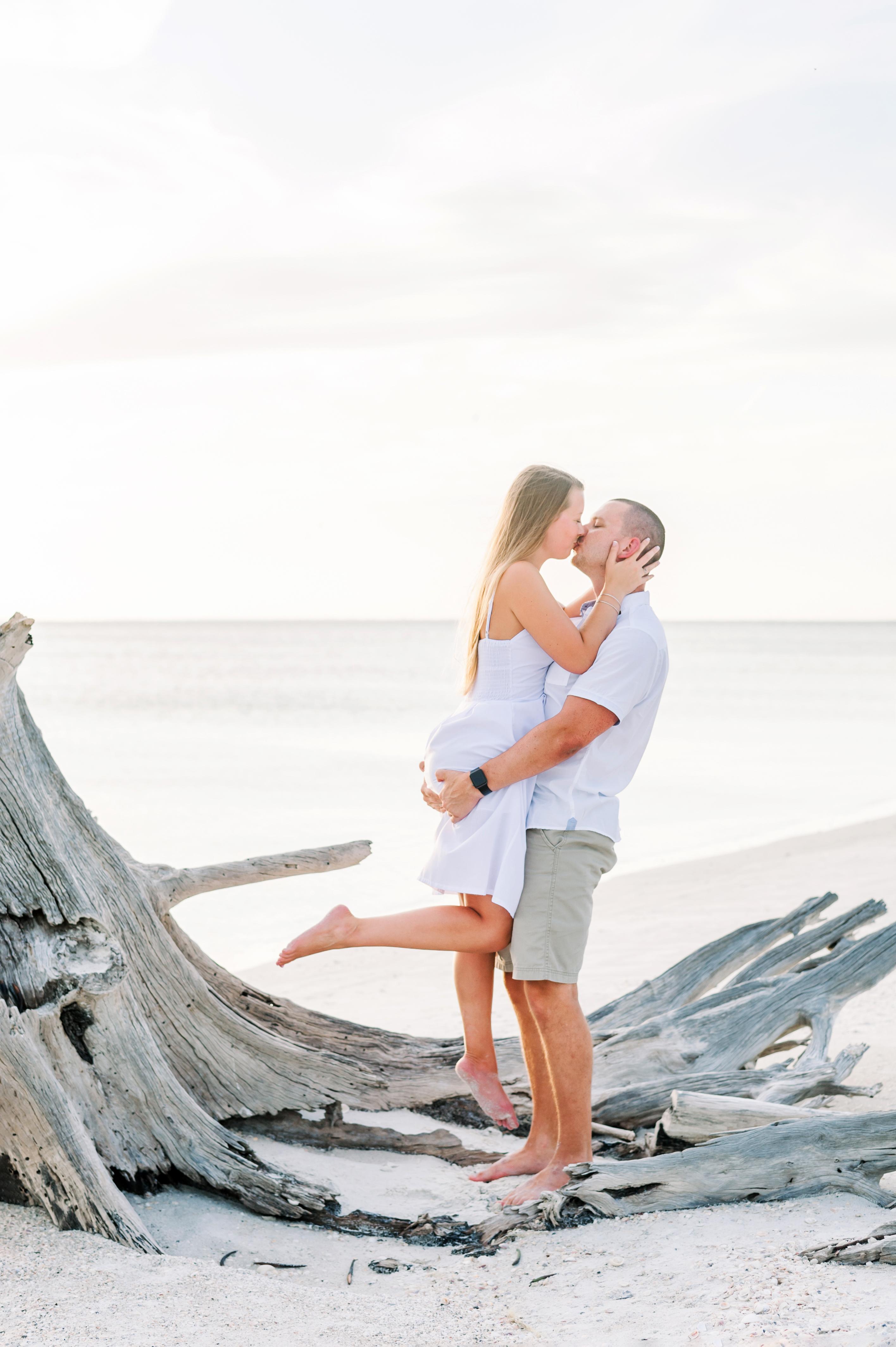 The Wedding Website of Ashley Klein and Ryan Hebda