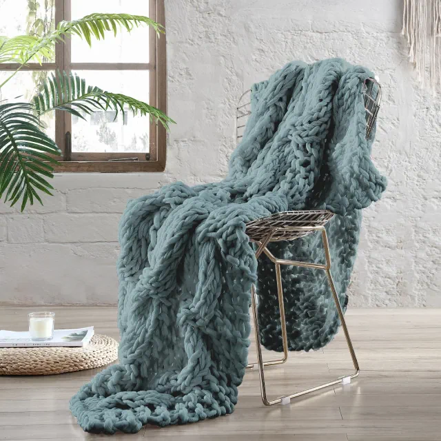 Modern Threads Chunky Knit throw, 50 x 60, Reina, Ivy