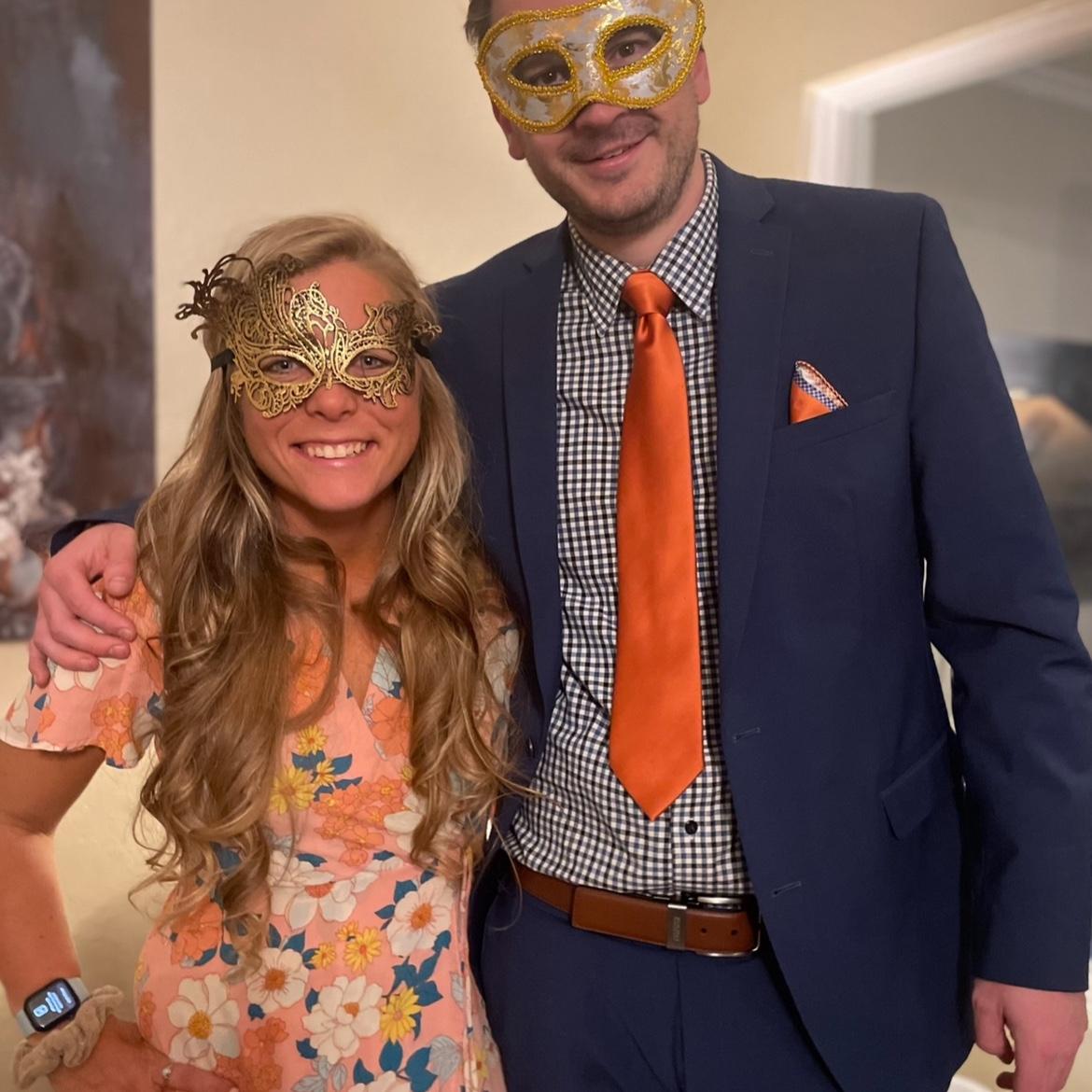 Masquerade party in November 2022!