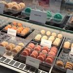Le Macaron French Pastries of Saint Louis