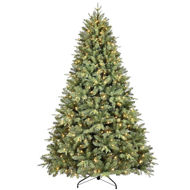 Treepool 7.5 FT Prelit Christmas Tree with 550 Warm White Lights, 2359 PE&PVC Mixed Branch Tips, Hinged Premium Spruce Artificial Xmas Trees, Green, Foldable Base