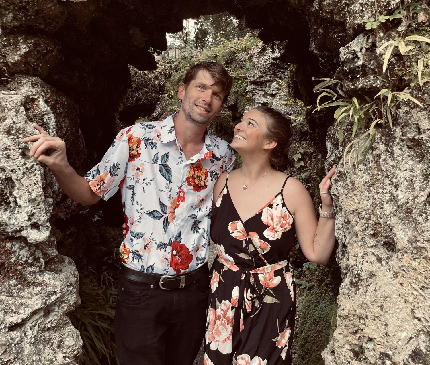 The Wedding Website of Shannon Taylor and Connor Robertson