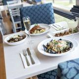1587 Restaurant & Lounge