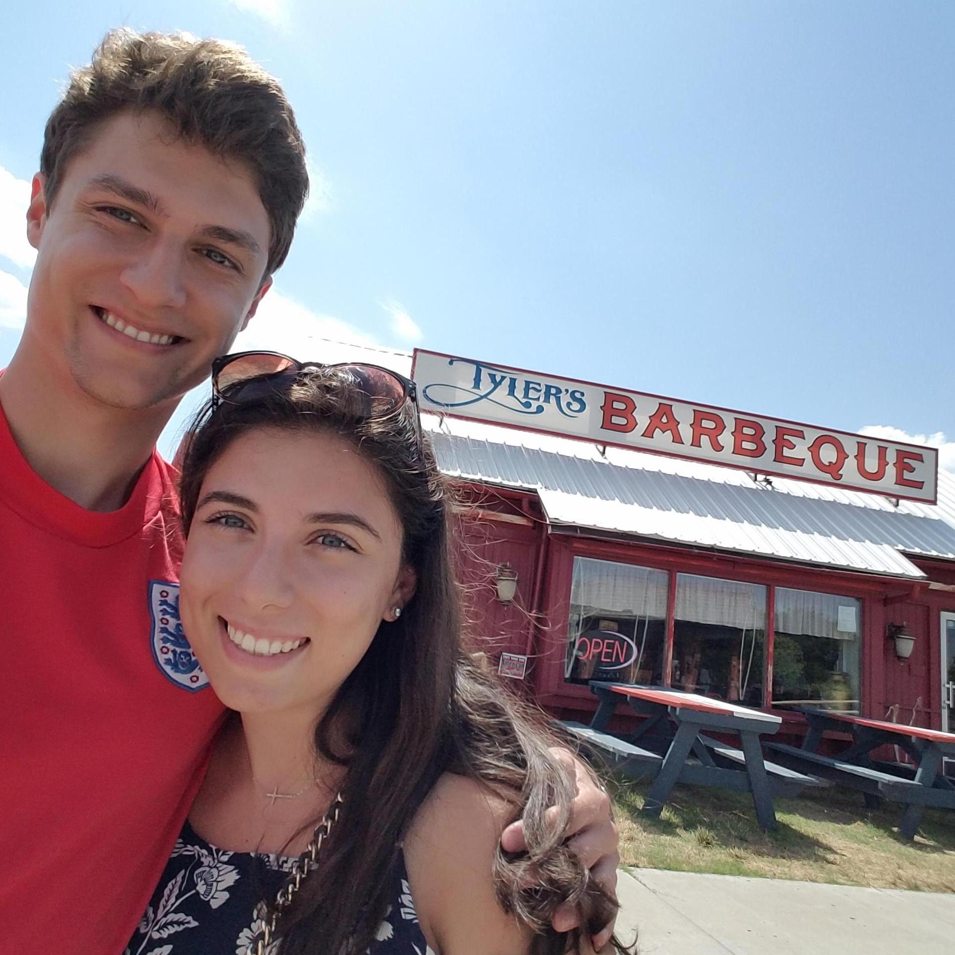 Barbecue pit-stop on the cross country move. Amarillo 2016