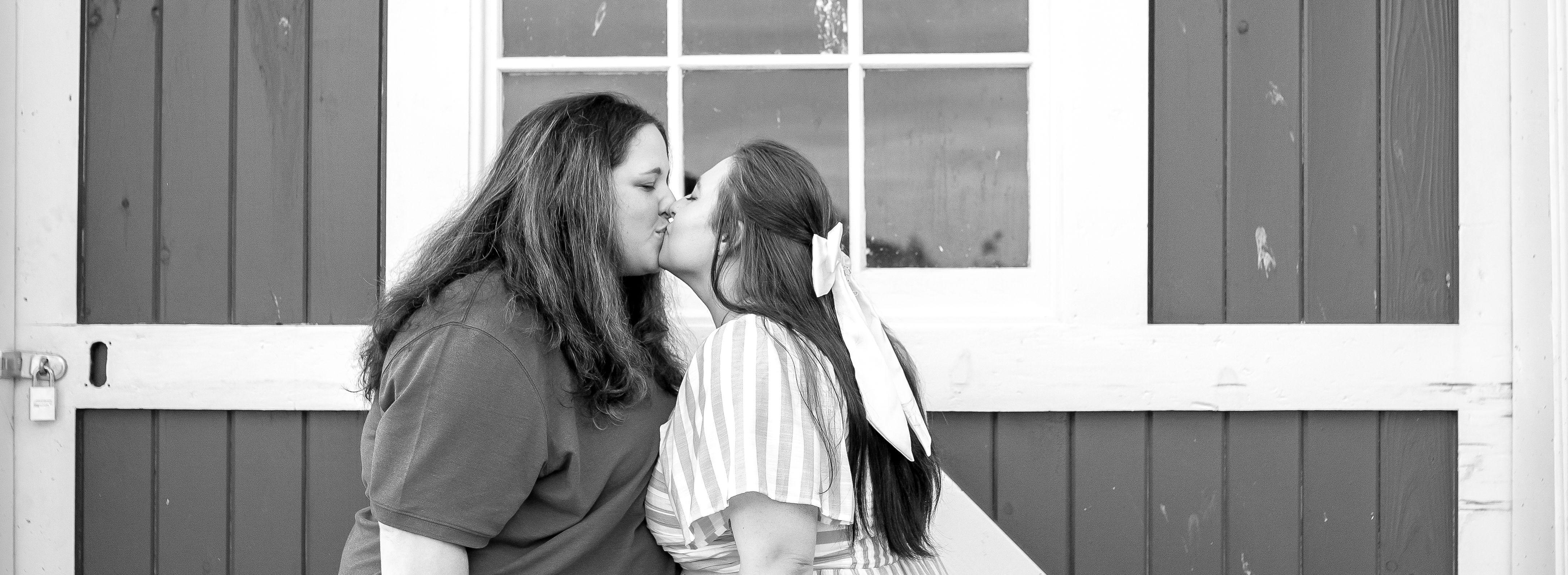 The Wedding Website of Rachel Wagner and Ashley Griswold