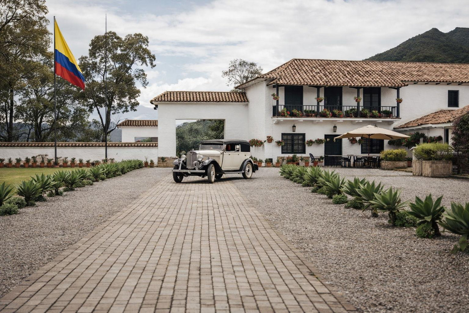 The Wedding Website of Constanza Castañeda Gonzalez and Diego Camelo Martinez