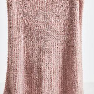Hugger Marled Eyelash Cozy Knit Throw Blanket