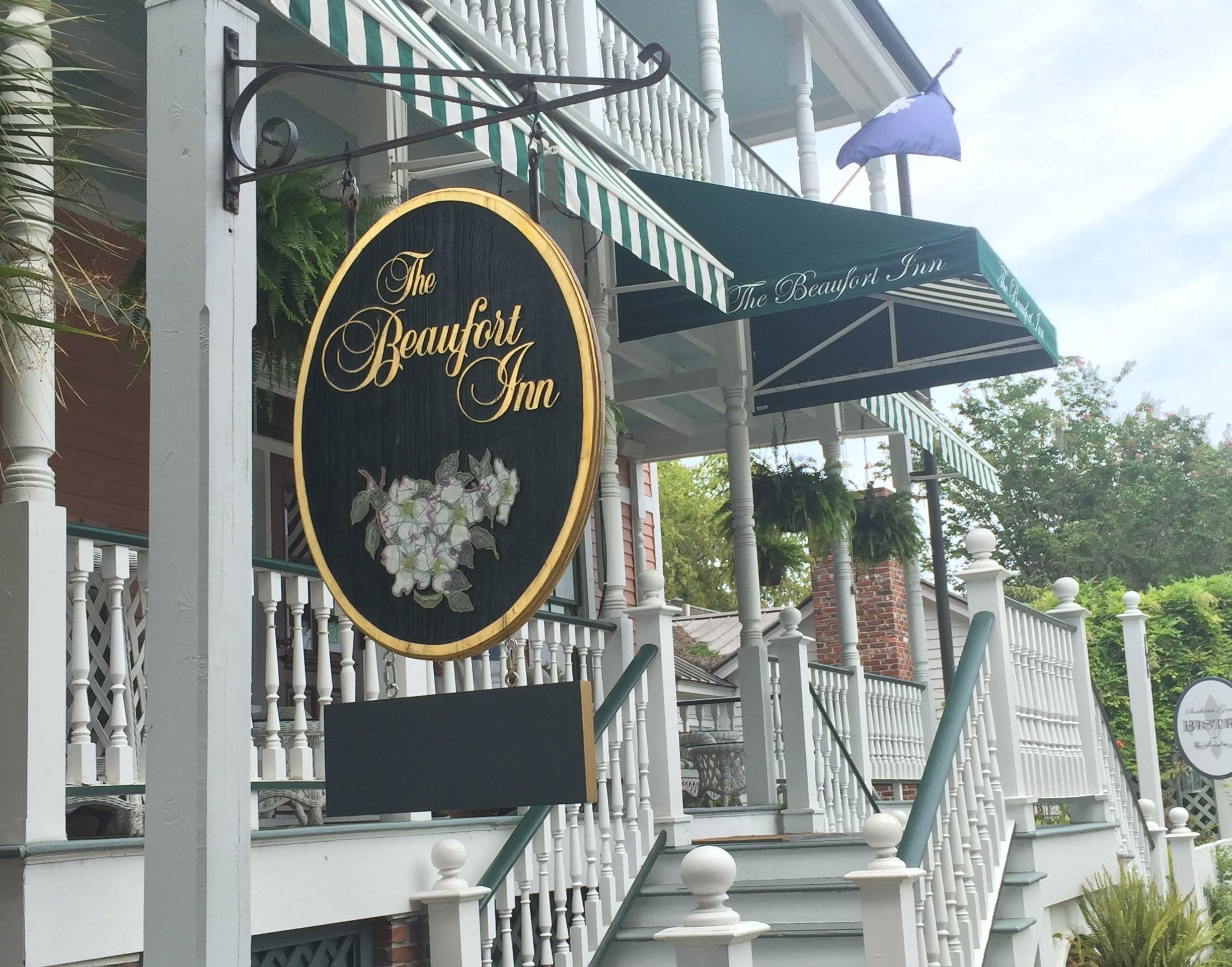 The Wedding Website of Tina Theriault and Zachary Strader