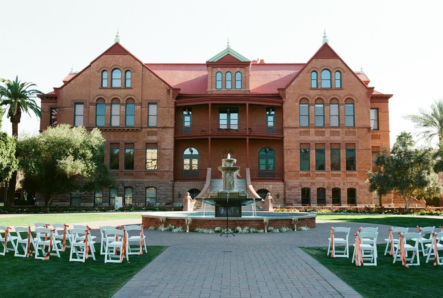 The Wedding Website of Taylor McGuire and Ryan McGuire