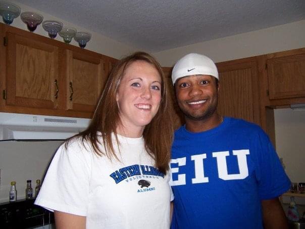 2006 - EIU alums at homecoming. This photo was definitely taken with a digital camera.