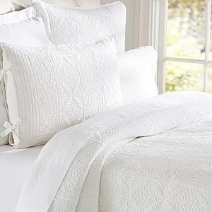 Hanna Quilt, Full/Queen, White