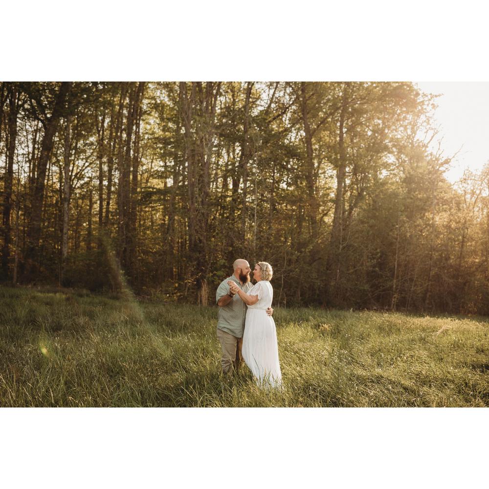 Taylor Patterson and Christopher Mayes' Wedding Website, image size:1000x1000