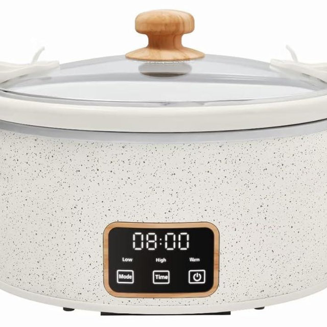 6-Quart Digital Slow Cooker with Locking Lid, Programmable Touchscreen Crock Pot with Wood Grain Handles