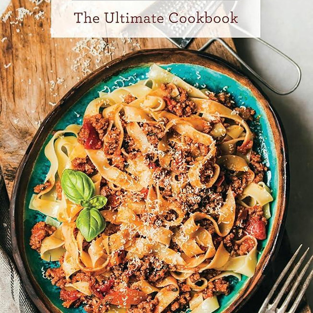 Italy: The Ultimate Cookbook (Ultimate Cookbooks)