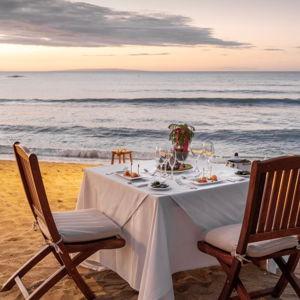 Romantic Beach Dinner