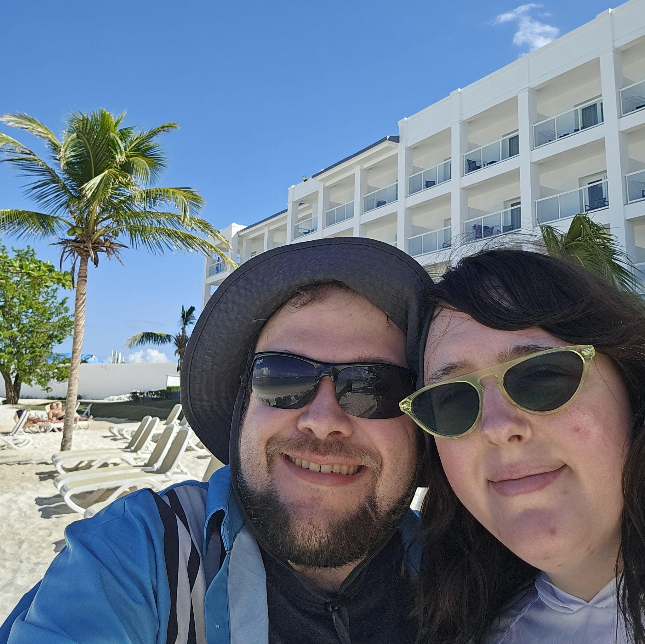 Phil sporting the lovly hat Geri got him for thier trip.