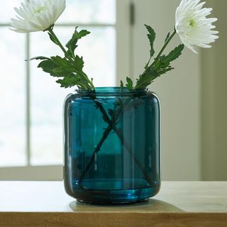 Inisland Table Vase