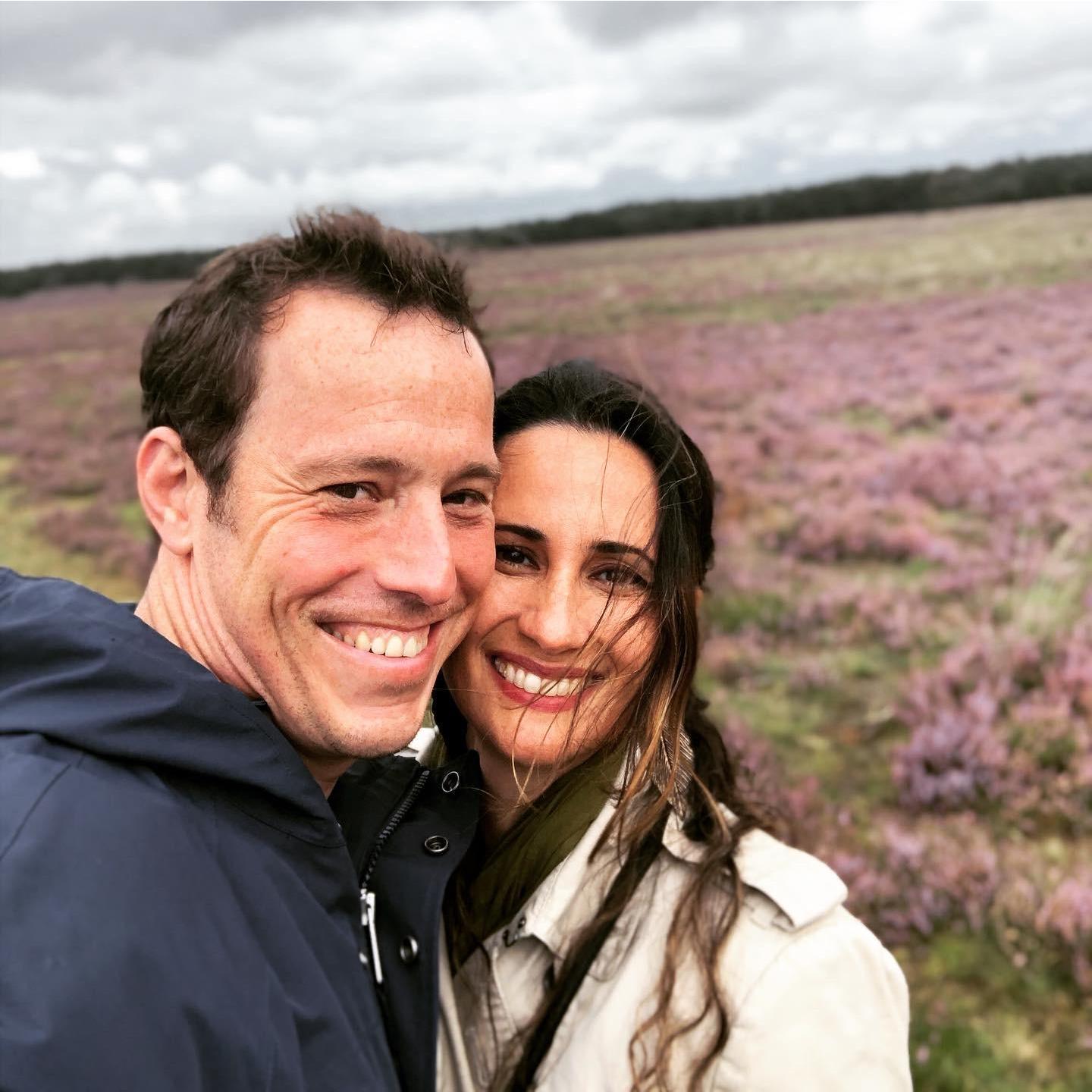 Showing my gorgeous lady a landscape witj flowering heather. Great day it was!