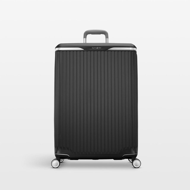 Samsonite Silhouette 18 Large Checked in Black