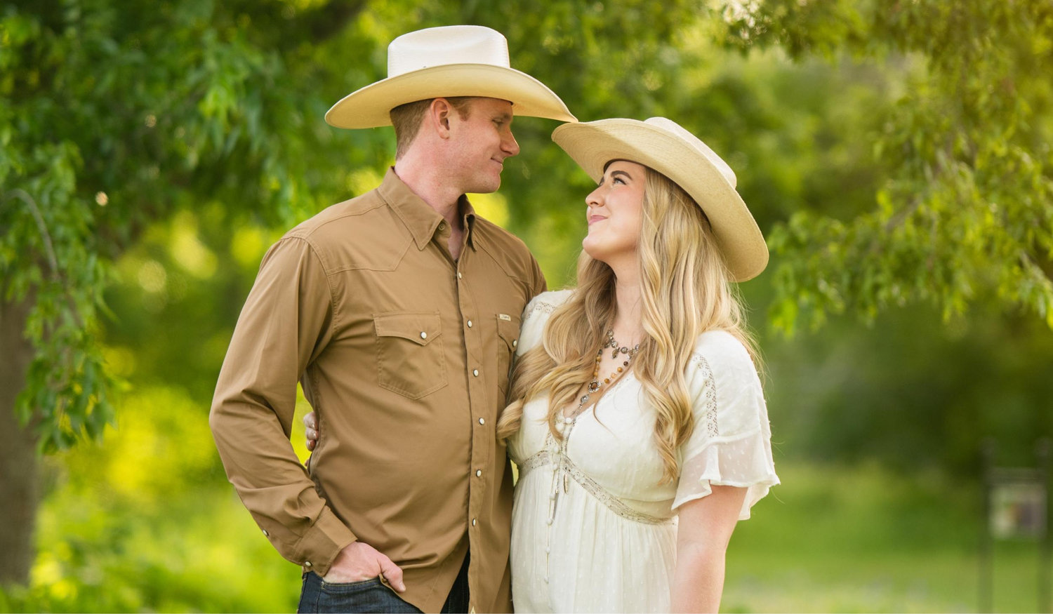 The Wedding Website of Ali Schwartz and Keagan Wagner