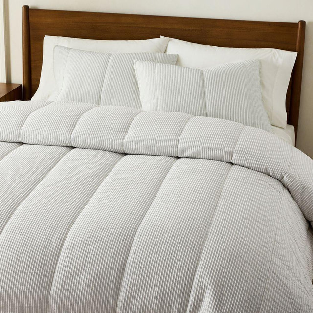 Heathered Linear King/Cal. King Comforter, Heathered Gray
