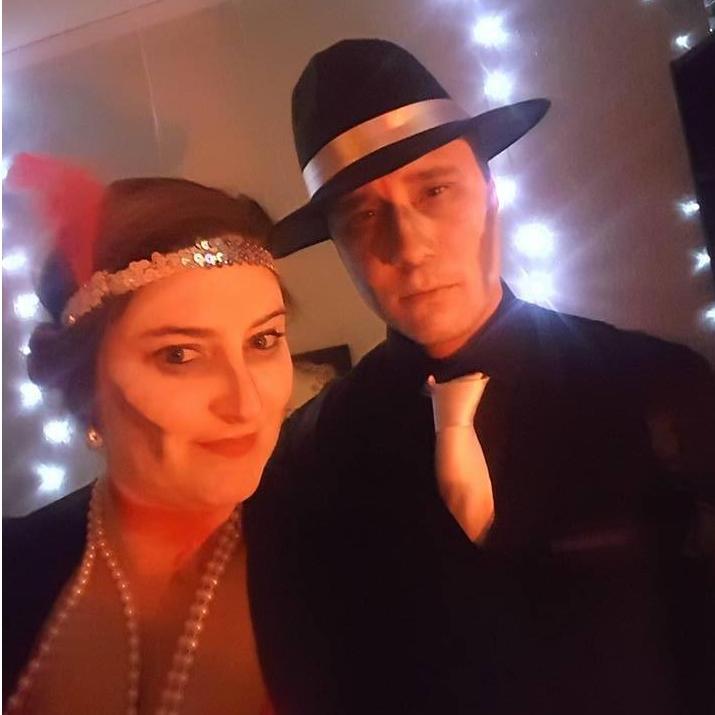 Seance party with Trevor! 2017
Thanks for the guitar playing buddy!